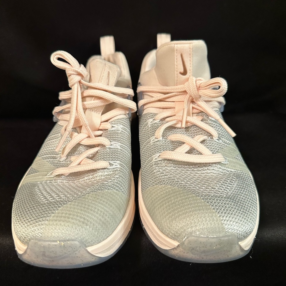 Nike Metcon Flyknits Women's Athletic Shoes